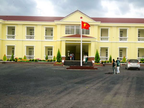 Thi công xí nghiệp cao su